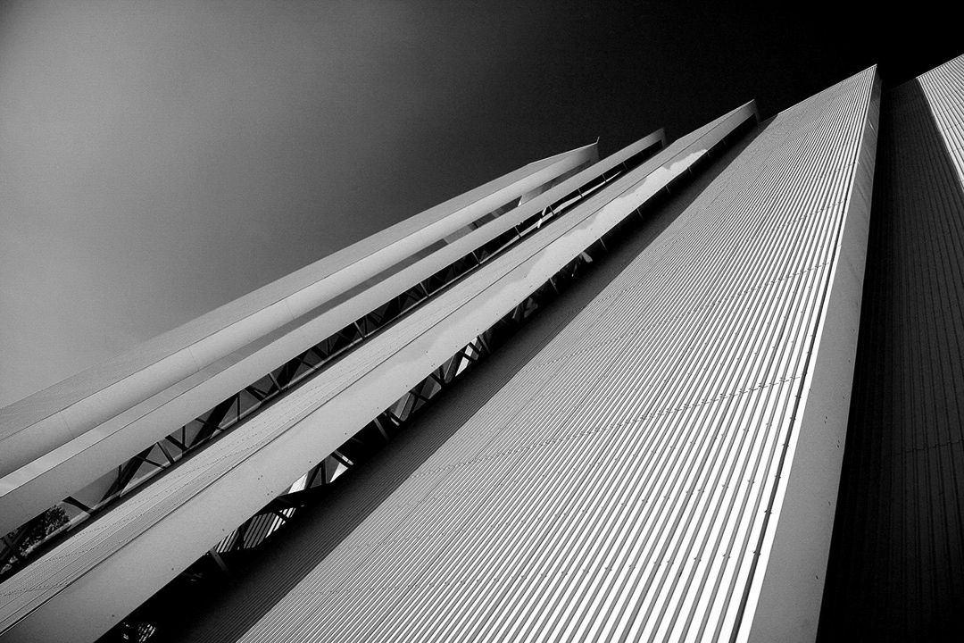 Lines mc